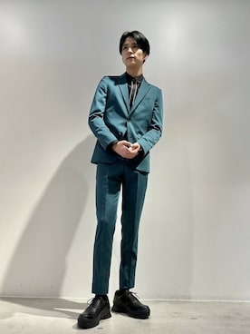 「Education from Youngmachines（エデュケーションフロムヤングマシーン）のアイテム（テーラードジャケット）」を使った、SHINさん（メンズ・184cm）の冬コーディネート