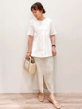 「OPAQUE.CLIP（オペークドットクリップ）の◆ペプラムドッキングカットソー【洗濯機洗い可】（Tシャツ/カットソー）」を使った、RISAYANさん（レディース・157cm）の春コーディネート