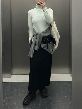 「アイテム（ボディバッグ/ウエストポーチ）」を使った、りほさん（レディース・158cm）の秋コーディネート