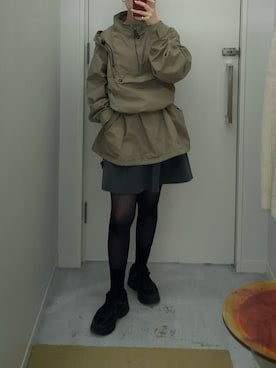 「アイテム（マウンテンパーカー）」を使った、りほさん（レディース・158cm）の秋コーディネート