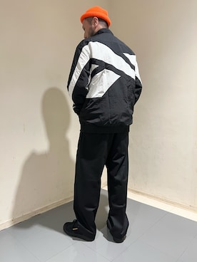 「Reebok（リーボック）のアイテム（ナイロンジャケット）」を使った、ryotaさん（メンズ・171cm）の秋コーディネート
