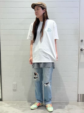「バックロゴ」｜YNさん（レディース・172cm）の春コーディネート