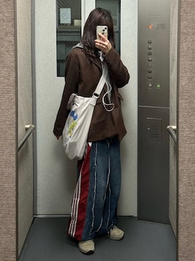 「Design Tshirts Store graniph（デザイン　ティーシャツ　ストア　グラニフ）のアイテム」を使った、pitoさん（レディース・162cm）の冬コーディネート