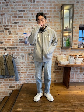 「camper」｜島林さん（メンズ・178cm）の冬コーディネート