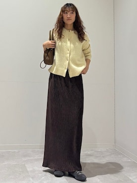 「ベロアスカート」｜森川さん（レディース・159cm）の冬コーディネート