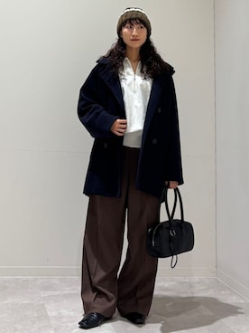 「アイテム（ピーコート）」を使った、森川さん（レディース・159cm）の冬コーディネート