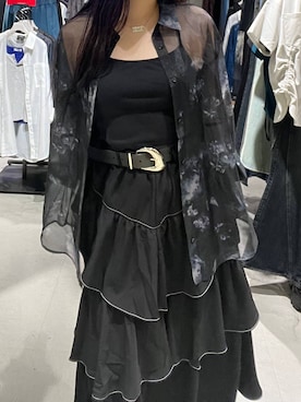 「PAGEBOY（ページボーイ）のハイショクステッチフリルスカート【ウエストゴム/ストレスフリー】（スカート、ブラック系）」を使った、ナナさん（レディース・160cm）の夏コーディネート