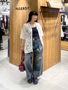 「アイテム（バッグ、レッド系）」を使った、ナナさん（レディース・160cm）の夏コーディネート