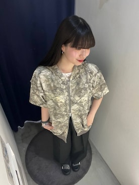 「PAGEBOY（ページボーイ）の≪S/M/Lの3サイズ展開≫ モードバックルスポサン（サンダル、グレー系）」を使った、ナナさん（レディース・160cm）の春コーディネート