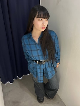 「PAGEBOY（ページボーイ）のオンブレチェックシャツ/チェックシャツ【2WAY仕様/シワになりにくい】（シャツ/ブラウス、ブルー系）」を使った、ナナさん（レディース・160cm）の夏コーディネート