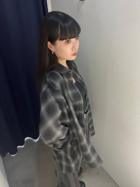 「PAGEBOY（ページボーイ）のオンブレチェックシャツ/チェックシャツ【2WAY仕様/シワになりにくい】（シャツ/ブラウス、ブラック系）」を使った、ナナさん（レディース・160cm）の夏コーディネート