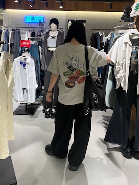 「PAGEBOY（ページボーイ）のマルチWAYバックルバッグ【500mlペットボトル収納可能/リュック/トート/斜めかけ出来る】（ショルダーバッグ、ブラック系）」を使った、ナナさん（レディース・160cm）の夏コーディネート