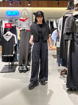 「PAGEBOY（ページボーイ）のサイドレースパンツ / スラックス（スラックス）」を使った、ナナさん（レディース・160cm）の夏コーディネート