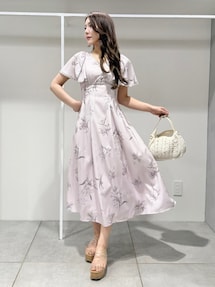 パイピングフラワーワンピース｜マーキュリーデュオ（MERCURYDUO）公式