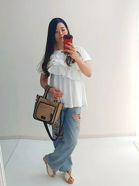 「nissen（ニッセン）のアシンメトリーフリルデザイントップス（Tシャツ/カットソー、ホワイト系）」を使った、kimmy165さん（レディース・165cm）の夏コーディネート