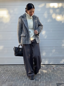 「TRIANGLE PALETTE（トライアングルパレット）のアイテム」を使った、AKINOさん（レディース・164cm）の冬コーディネート