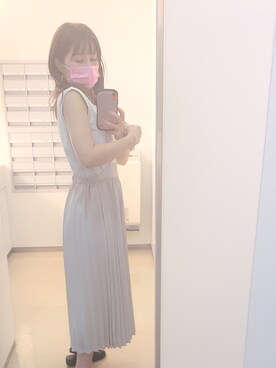「GU（ジーユー）のアイテム（オールインワン・サロペット、ベージュ系）」を使った、mujyoさん（レディース）の夏コーディネート