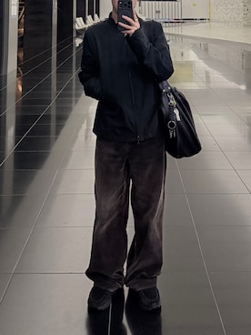 「LIDNM（リドム）のSUNBURN AGED CORDUROY PANTS（その他パンツ、ブラウン系）」を使った、るきと.さん（メンズ・163cm）の春コーディネート
