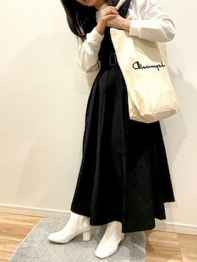 「JUNOAH（ジュノア）のアイテム（ジャンパースカート）」を使った、あおさん（レディース・153cm）の秋コーディネート