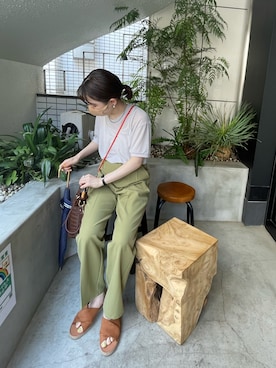 「ピスタチオ」｜「アイテム（スラックス）」を使った、matsuringodesuさん（レディース・155cm）の夏コーディネート
