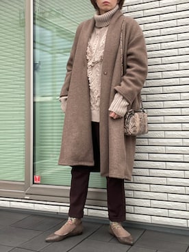 「パイソン柄」｜「アイテム（ノーカラーコート）」を使った、🍭ᗰ𝕚__ℕ𝕒  🍭さん（レディース・164cm）の冬コーディネート