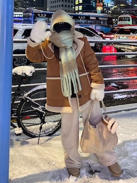 「アイテム（ムートンコート）」を使った、mayaさん（レディース・155cm）の冬コーディネート