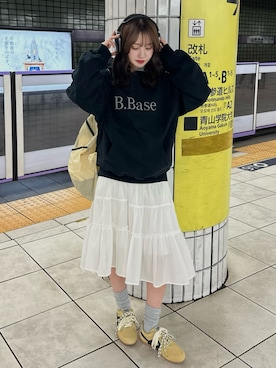 「BROKEN BASE（ブロークンベース）のB.Base Big Hood Pullover / B.Base ビックフードプルオーバー（パーカー、ブラック系）」を使った、mayaさん（レディース・155cm）の春コーディネート
