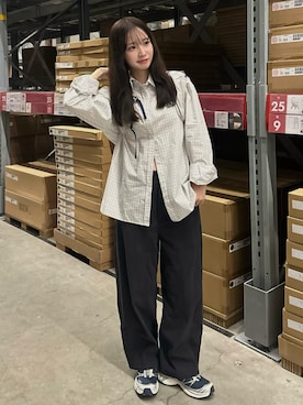 「mil（ミル）のコーデュロイ カーブパンツ 【588230】（その他パンツ、グレー系）」を使った、mayaさん（レディース・155cm）の秋コーディネート