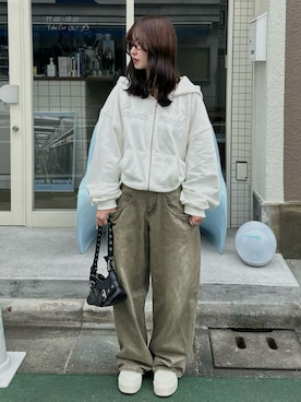 「KBF（ケイビーエフ）のアイテム」を使った、mayaさん（レディース・155cm）の春コーディネート