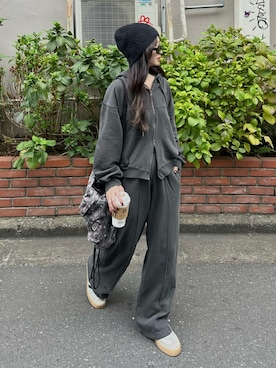 「adidas Originals（アディダスオリジナルス）のアイテム」を使った、mayaさん（レディース・155cm）の秋コーディネート