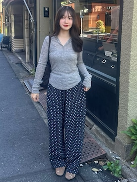 「CIAOPANIC TYPY（チャオパニックティピー）の【UNISEX】【シルエット調整可】ピグメント加工ワッフルイージーパンツ/WEB限定カラーあり（スウェットパンツ、ブルー系）」を使った、mayaさん（レディース・155cm）の秋コーディネート