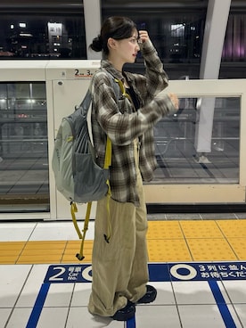 「アイテム（バックパック/リュック）」を使った、mayaさん（レディース・155cm）の秋コーディネート