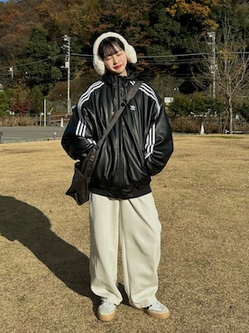 「アイテム（スウェットパンツ）」を使った、mayaさん（レディース・155cm）の秋コーディネート