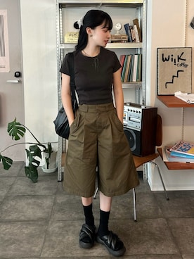 「GU（ジーユー）のアイテム（Tシャツ/カットソー、グレー系）」を使った、mayaさん（レディース・155cm）の夏コーディネート