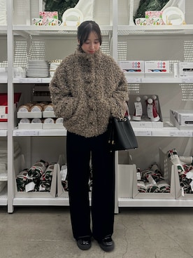 「アイテム（スラックス）」を使った、mayaさん（レディース・155cm）の秋コーディネート