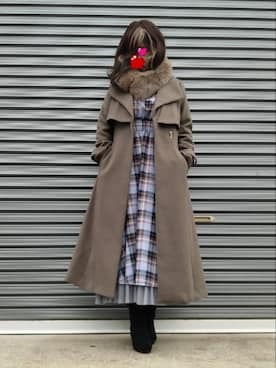 「チェックワンピース」｜「アイテム（トレンチコート）」を使った、美月さん（レディース・151cm）の冬コーディネート