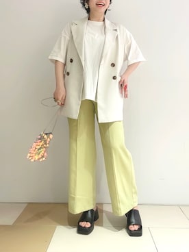 「スクエアトゥ」｜「アイテム（スラックス）」を使った、maicoさん（レディース・156cm）の春コーディネート