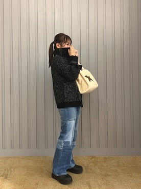 「リメイクデニム」｜「アイテム（バッグ）」を使った、Runa Nagayaさん（レディース・156cm）の秋コーディネート