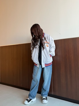 「グレー」｜「アイテム（スタジャン）」を使った、Runa Nagayaさん（レディース・156cm）の秋コーディネート