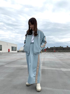 「水色」｜「アイテム（その他アウター）」を使った、Runa Nagayaさん（レディース・156cm）の春コーディネート