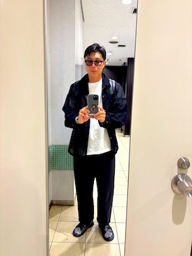 「per noiのアイテム（サンダル、ブラック系）」を使った、ろみひーさん（メンズ・175cm）の春コーディネート