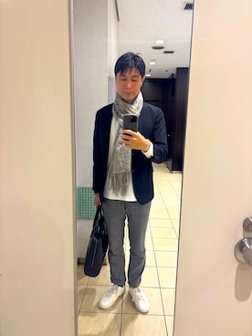 「ミファーラのアイテム（スニーカー、ホワイト系）」を使った、ろみひーさん（メンズ・175cm）の春コーディネート