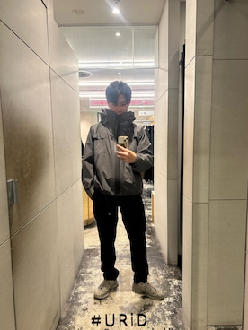 「アイテム（テーラードジャケット、グリーン系）」を使った、Taiheiさん（メンズ・174cm）の冬コーディネート