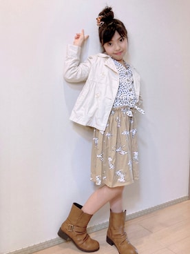 「H&M（エイチ・アンド・エム）のアイテム（スカート）」を使った、Kaoさん（キッズ・129cm）の秋コーディネート
