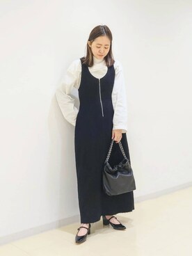 座間　オデット エ オディール スタッフさんのコーディネート