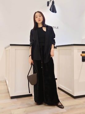 「イエベ春」｜座間　オデット エ オディール スタッフさん（レディース・157cm）の秋コーディネート