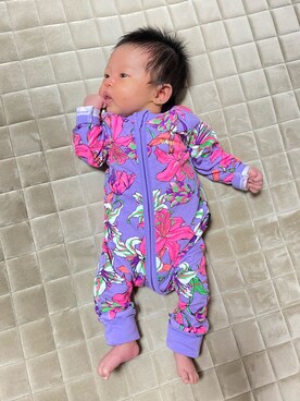 「アイテム（ロンパース、パープル系）」を使った、ぽんさん（キッズ・50cm）の春コーディネート