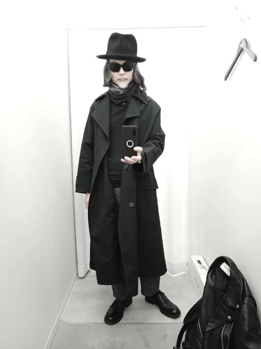 STUDIO NICHOLSONのトレンチコートを使った人気ファッション