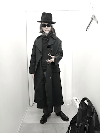 STUDIO NICHOLSONのトレンチコートを使った人気ファッション