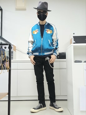 「AVIREX（アヴィレックス）のアイテム（スカジャン）」を使った、2440046さん（メンズ・172cm）の冬コーディネート